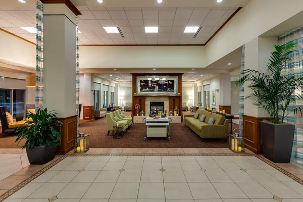 Hilton Garden Inn Lake Forest Mettawa