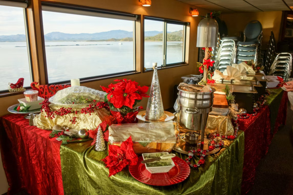 Lake Pleasant Cruises