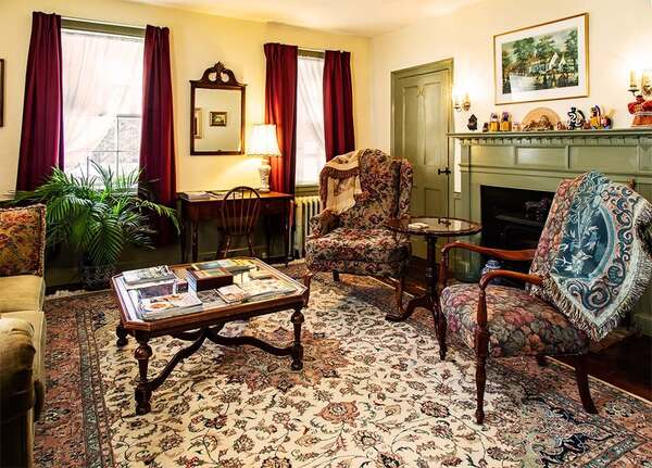 The Centennial House Bed And Breakfast