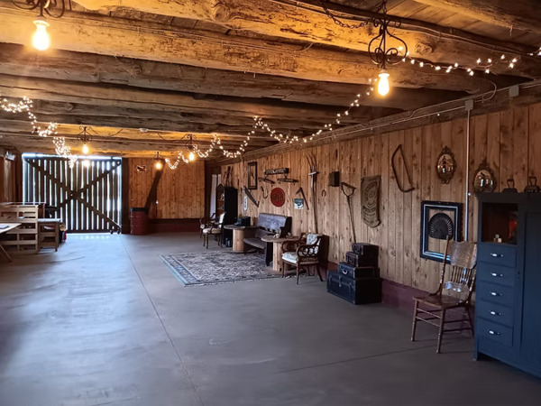 The Red Star Barn LLC