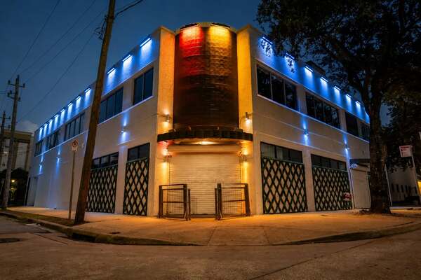 2401 Venue