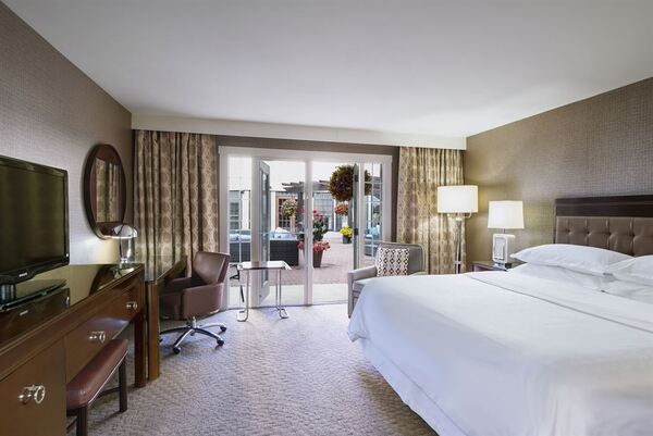 Red Deer Resort and Casino