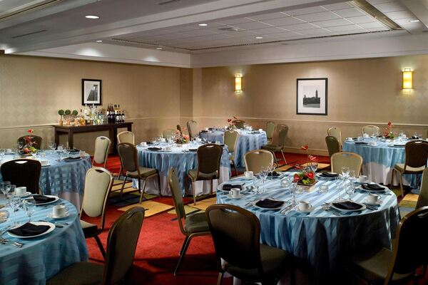 Atlanta Marriott Suites Midtown