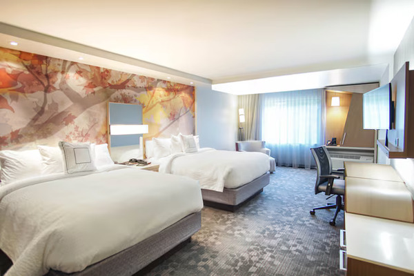 Courtyard By Marriott Lenox Berkshires