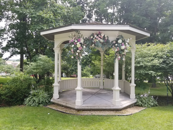 Orchard Lawn