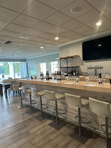 Lake Shore Yacht & Country Club