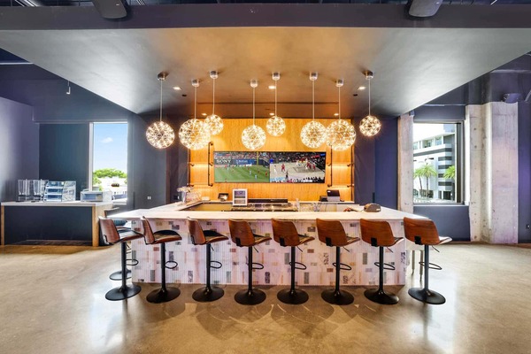 Five Iron Golf Miami Coral Gables