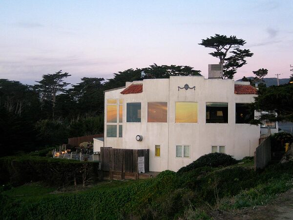Moss Beach Distillery Restaurant