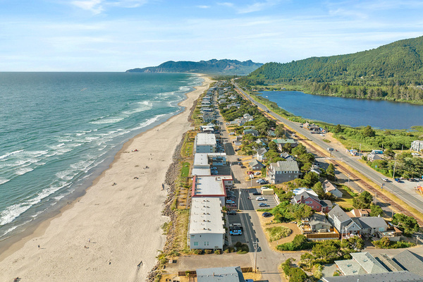 Rockaway Beach Resort and Conference Center
