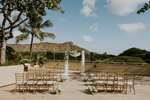 Leahi Room & Lanai by Deck.