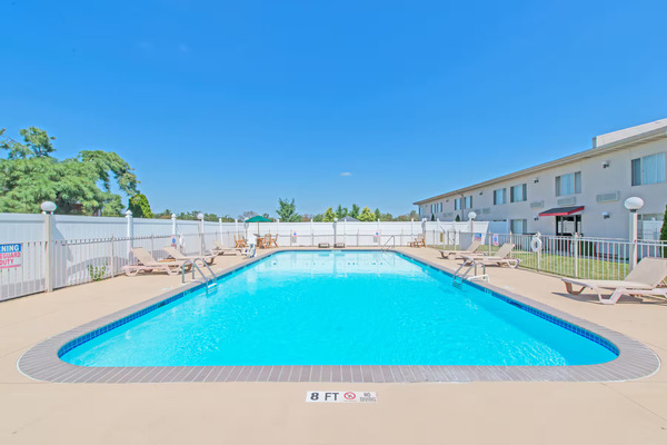 Ramada Vineland Millville Area