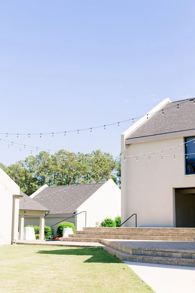 Twenty-One Acres, Wedding & Event Venue