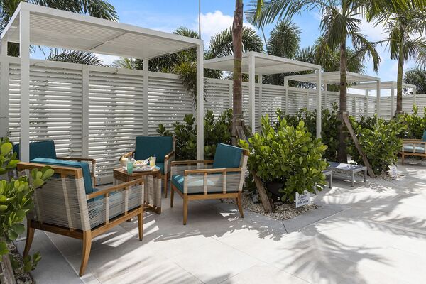 Compass Hotel by Margaritaville Anna Maria Sound