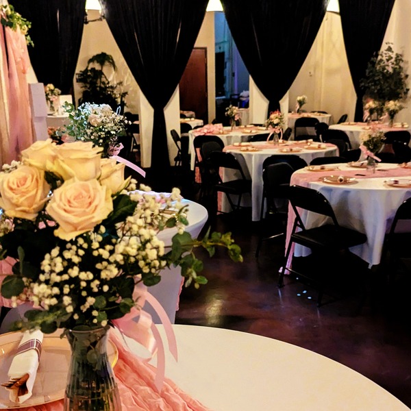 LoveTwo Vines and Venue