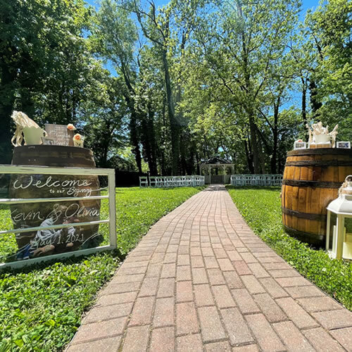 Cooper's Landing Inn & Traveler's Tavern