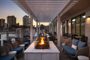 Salt & Sips Outdoor Patio