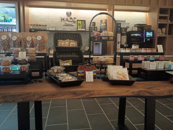 DoubleTree by Hilton Dayton Fairborn