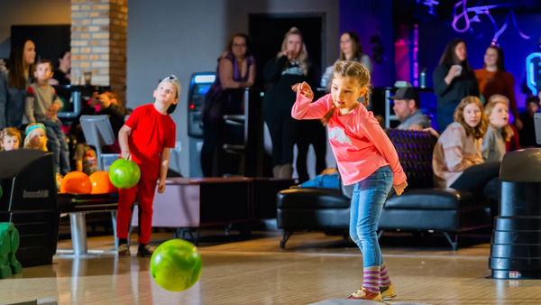 Skyline Social & Games