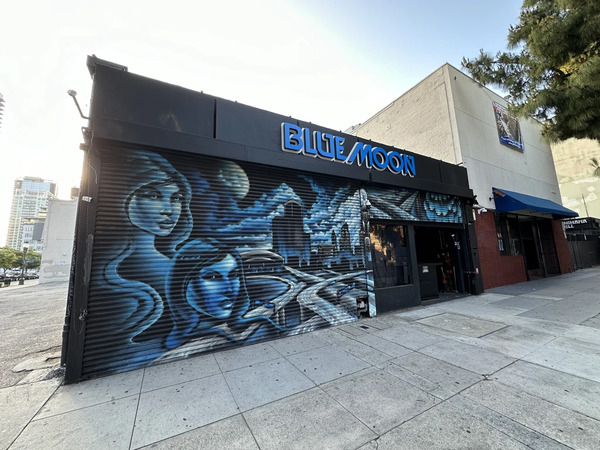 Bluemoon Lounge