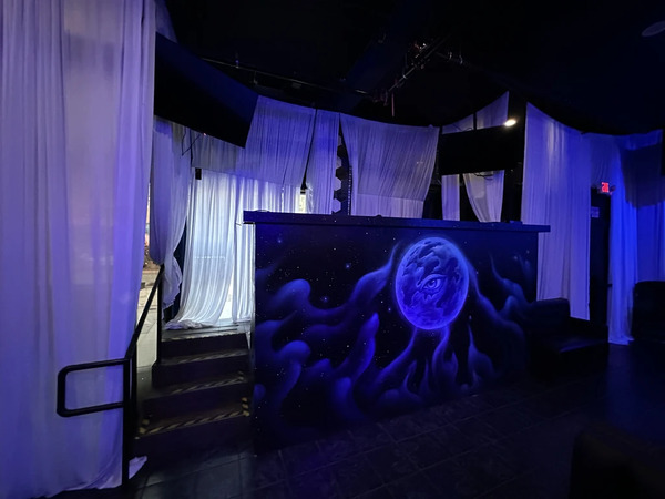 Bluemoon Lounge