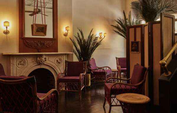 Swann House at Bar Dalí