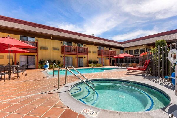 Best Western Plus Placerville Inn