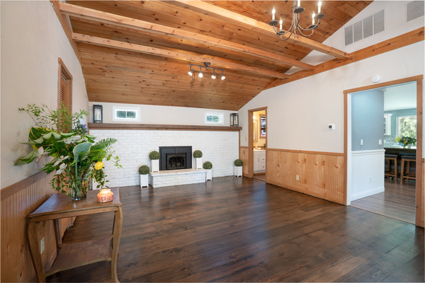 The Cottage Wedding and Events