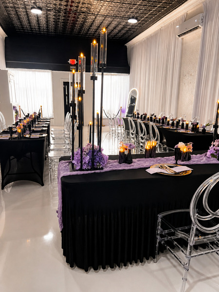 Myles MicroLuxury Suite