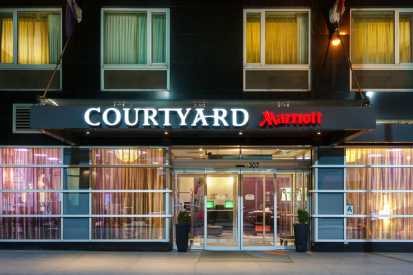 Courtyard by Marriott New York Manhattan/Times Square West