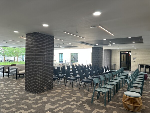 Hampton Inn & Suites/Home2 Suites East Austin