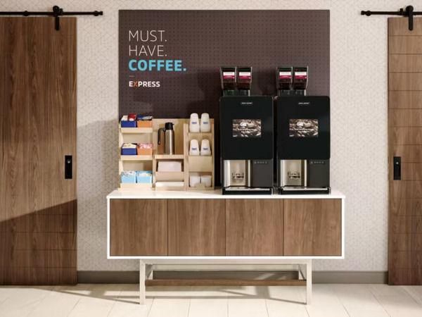 Holiday Inn Express & Suites Wadsworth