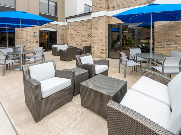 Holiday Inn Express & Suites Wadsworth