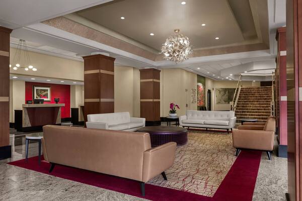 DoubleTree by Hilton Hotel Fort Lee-George Washington Bridge