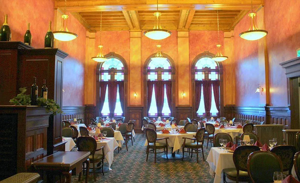 Beaumont Hotel & Spa