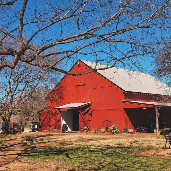 Cross Timbers Winery