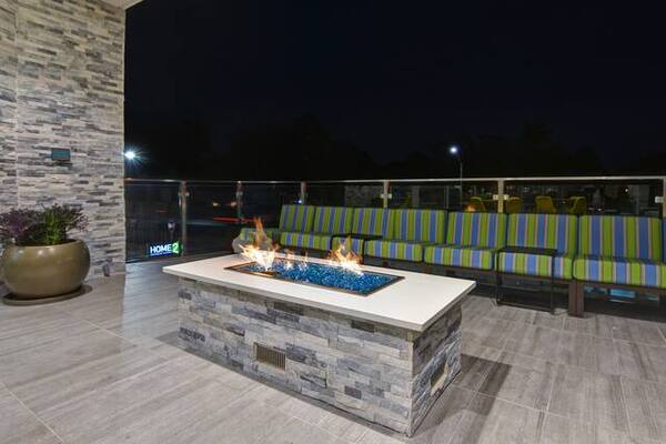 Home2 Suites Savannah Midtown