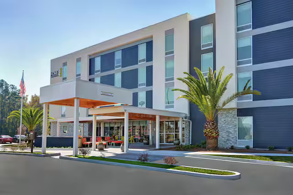 Home2 Suites Richmond Hill Savannah I95