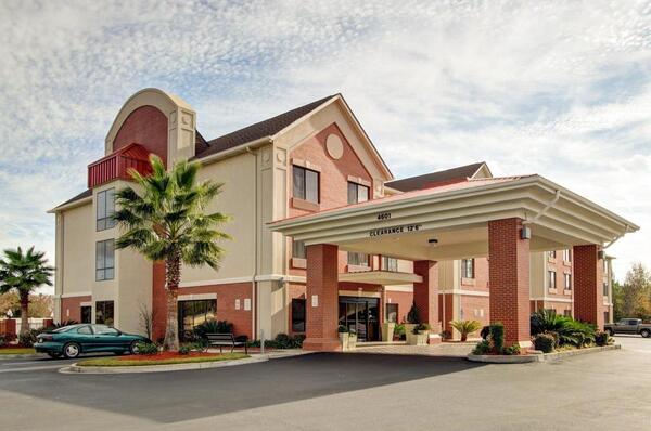 Holiday Inn Express Savannah S I95- Richmond Hill