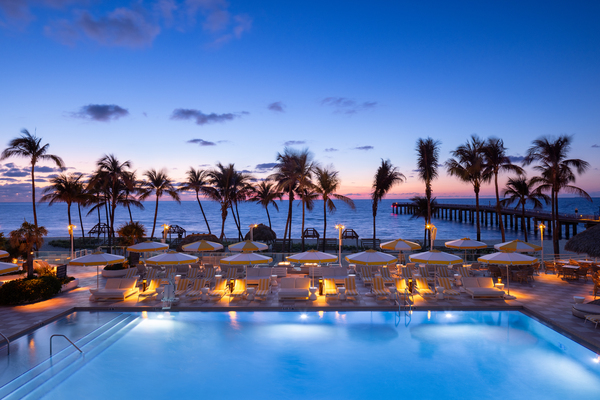 The Sunny Hotel, Curio Collection by Hilton