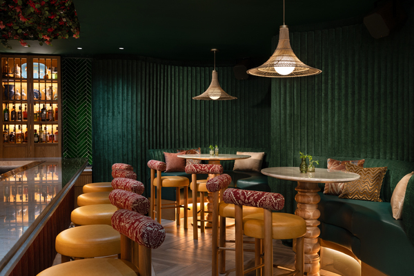 The Sunny Hotel, Curio Collection by Hilton