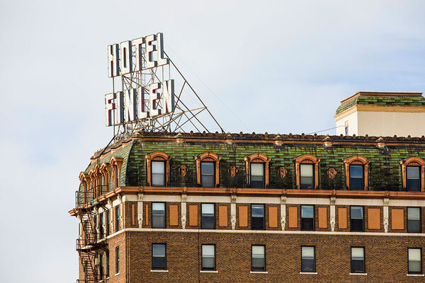 Finlen Hotel and Motor Inn