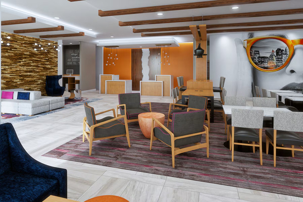 La Quinta and Hawthorn Suites