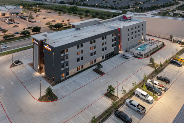La Quinta and Hawthorn Suites