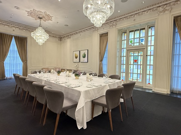 Hawksworth Restaurant