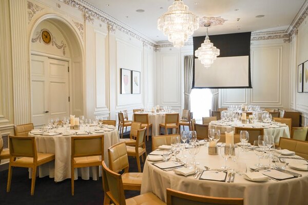Hawksworth Restaurant