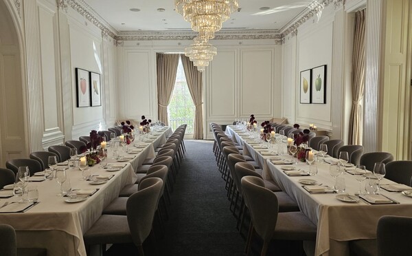 Hawksworth Restaurant