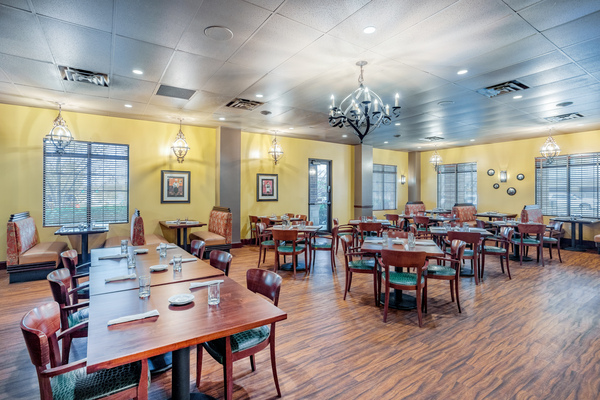 Holiday Inn Lafayette-City Centre