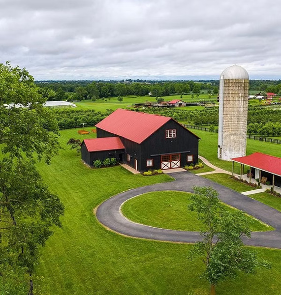 The Venue at Evans Orchard