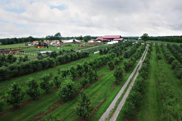 The Venue at Evans Orchard
