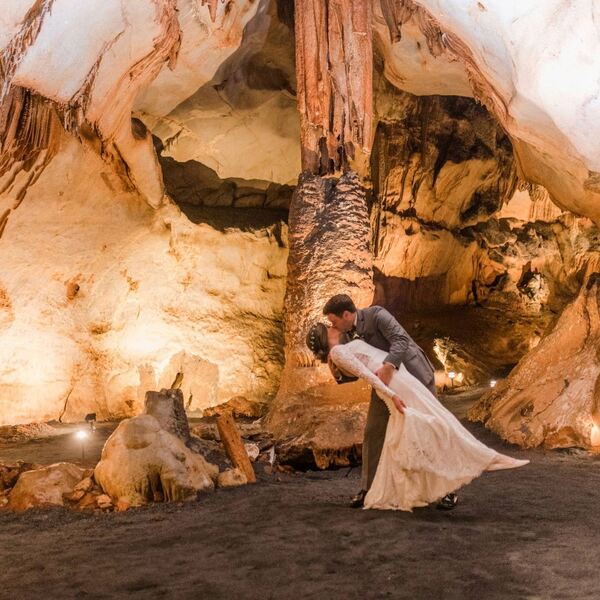 Melrose Caverns Lodge